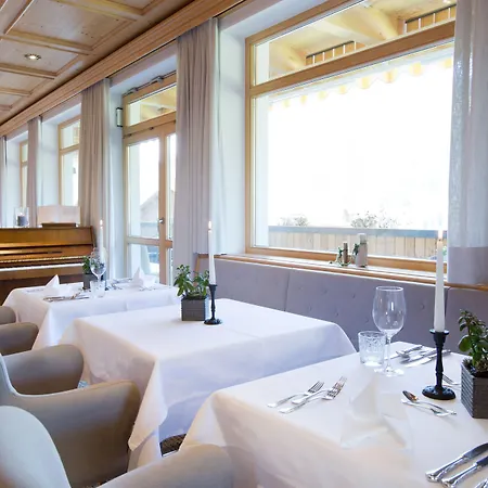 Boutiquehotel Hohes Licht 4* Damüls
